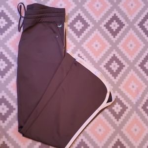 Hollister light jogger